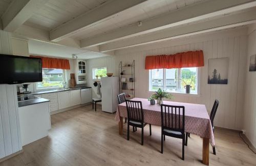 Austrheim Casa | Feriehus på Leirvåg/Austrheim