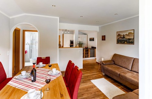 Ramsau bei Berchtesgaden Apartamento | Apartamento nº 4, 1-2 personas, 40 m², ducha / WC, balcón orientado al sur, TV, W-LAN, 1 dormitorio, no fumador