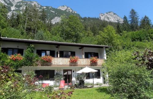 Ramsau bei Berchtesgaden Apartamento | Ferienwohnung Hochkalter, 1-2 Personen, Dusche/wc, Balkon, 1 Schlafzimmer OG