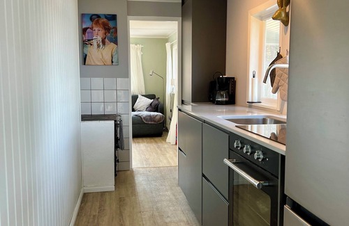Hultsfred Casa | Ferien Direkt am See mit Sauna, Badetonne, Boot und Eigenem Steg Kpl. Saniert