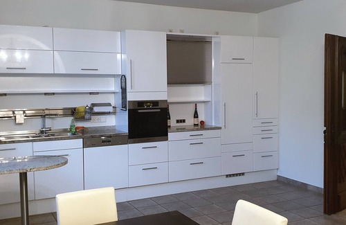 Hilbringen Apartamento | Ferien im Schloss Hilbringen