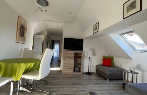 Sonnen Apartamento | Ferien- und Businesswohnung Sonnentor Dreiländereck im zweiten Stock