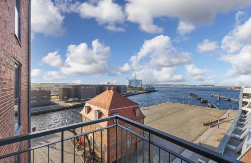 Wismar Apartamento | Ferienapartment mit Balkon und Tollem Ausblick an der Hafenspitze von Wismar - Ohlerich Speicher