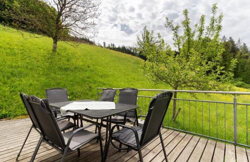 Schenkenzell Apartamento | Ferienhaus 1 - Wohnung Tanne, 78qm