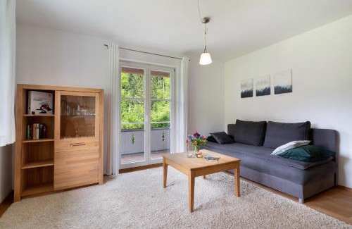 Schenkenzell Apartamento | Ferienhaus 1 - Wohnung Tanne, 78qm