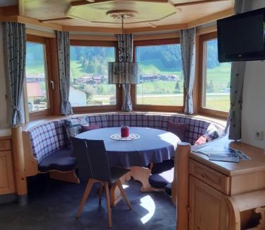 Schattwald Chalet De Esquí | Ferienhaus Alpsteig