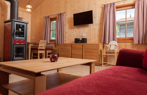 Brennberg Chalet De Esquí | Ferienhaus am Bauernhof in Sehr Ruhiger Lage mit Panoramablick