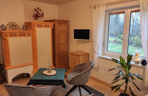 Byhleguhre Apartamento | Ferienhaus am Holunderfließ - Holiday home, comb. WZ/SZ, kitchen, shower/WC, garden