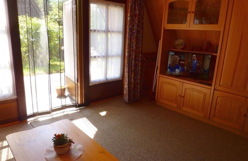 Burg-Kauper Apartamento | Ferienhaus am Fließ - Ferienhaus am Fließ, SZ im OG, WZ, Küche, Du/wc, Terrasse