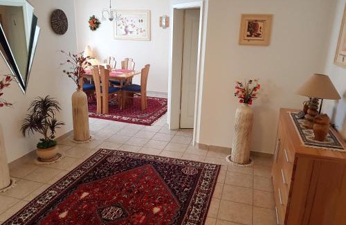 Pellenz Casa | Ferienhaus am Rheintor