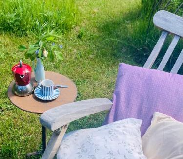 Molschow Apartamento | Ferienhaus am Wasser im Grünen
