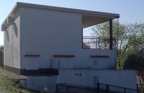 Bilice Casa | Ferienhaus am Wasser - Kuća RiO - iberische Finca in Dalmatien