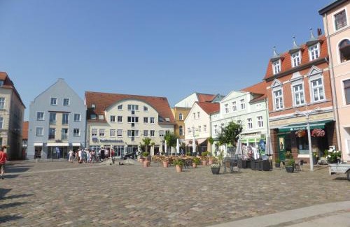 Ueckermuende Apartamento | Ferienhaus Anna