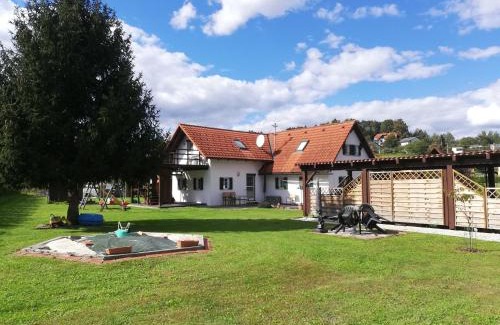 Kirchberg an der Raab Casa | Ferienhaus Am Bach