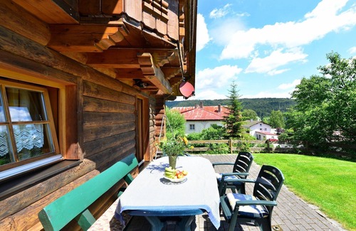 Regenhutte Casa | Ferienhaus aus Holz in der Nähe des Skigebiets
