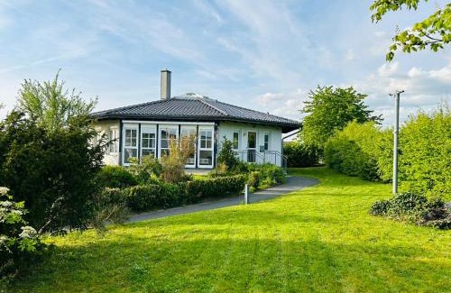 Wolfsbach Casa | Ferienhaus Bayreuth für 10 Personen mit Garten