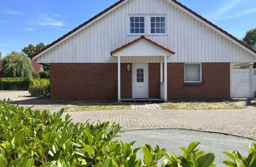 Bastorf Casa | Ferienhaus "Bootshaus"