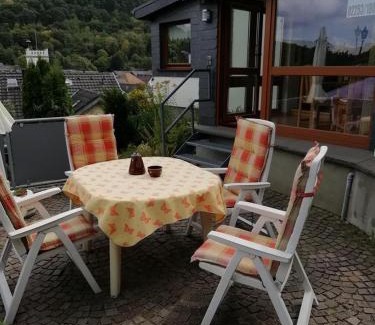 Bad Muenstereifel Apartamento | Ferienhaus Burgblick