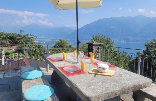 Brione sopra Minusio Casa | Ferienhaus für 4 Gäste mit 110m² in Brione Sopra Minusio