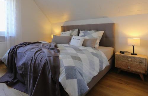Mastershausen Apartamento | Ferienhaus Däschinger Der goldene Mond