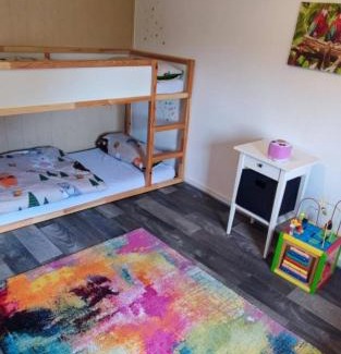 Mengersgereuth-Hammern Casa | Ferienhaus Eden Frankenblick I Familien-Ferienhaus I nahe Skipiste l Spielzimmer I Waschmaschine I kostenlos parken I WLAN I Spülmaschine