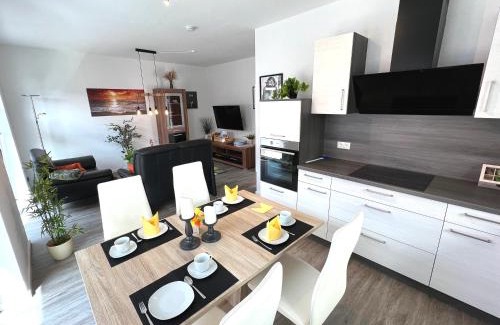 Apeldorn Casa | Ferienhaus "Elstar" Meppen Ebenerdig Carport Terrasse Neubau NETFLIX Free WIFI 2 Schlafzimmer Küche