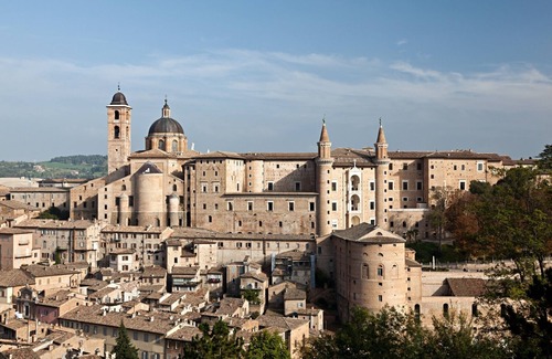 Urbino Casa | Ferienhaus für 20 Gäste mit 350m² in Urbino