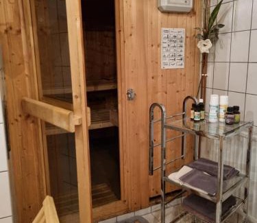 Emsetal Apartamento | Ferienhaus Falknerei am Rennsteig