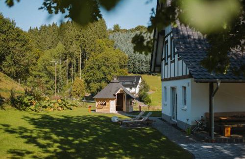Finnentrop Casa | Ferienhaus Fichtenhütte
