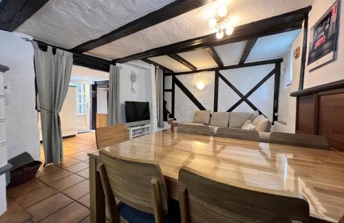 Lippertsreute Apartamento | Ferienhaus Gemütliche Stube