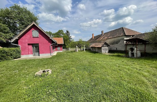 Zalaistvand Casa | Ferienhaus in Ländlicher Ruhe mit Einem 1500 qm Großen Rasengrundstück