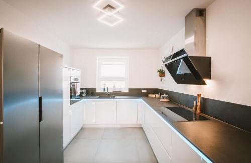 Marli/Brandenbaum Casa | Ferienhaus in Lübeck ruhig mit Garten, Terrasse, Parkplatz, für 7 Personen