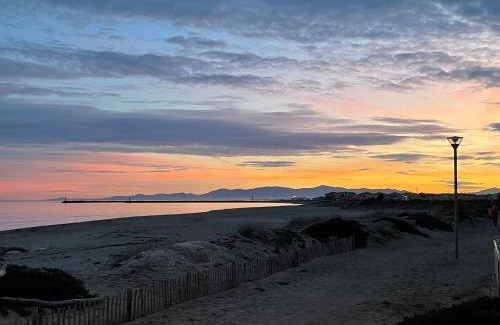 Leucate Apartamento | Ferienhaus in résidence naturiste direkt am Strand