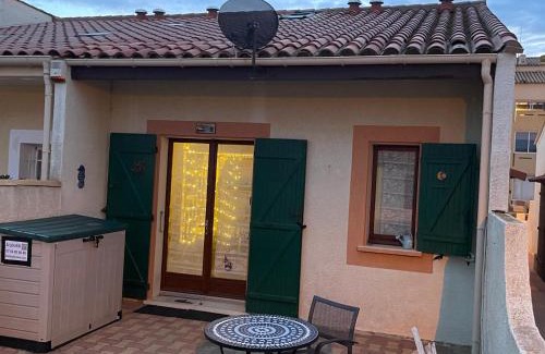 Leucate Apartamento | Ferienhaus in résidence naturiste direkt am Strand
