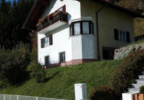 Navis Casa | Ferienhaus In Ruhiger Lage Am Waldrand