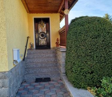Kamsdorf Apartamento | Ferienhaus in Thüringen Nähe Hohenwarte Stausee