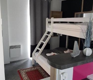 Wackersdorf Casa | Ferienhaus in Wackersdorf mit Grill, Terrasse und Garten