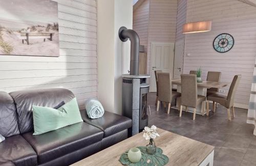 Schonberg Casa | Ferienhaus "Lönneberga" im Ferienpark Holm an der Ostsee