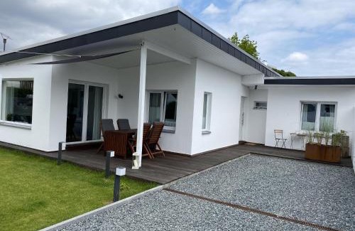 Haffkrug Casa | Ferienhaus Lütt Hus An D'see