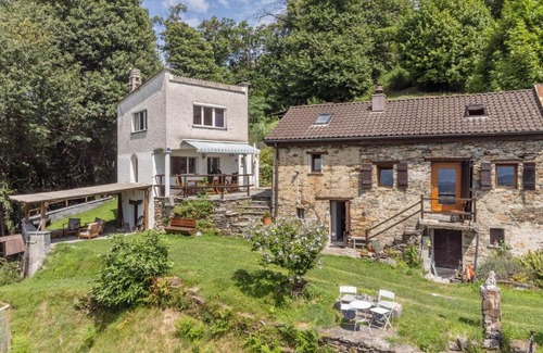 Camorino Casa | Ferienhaus La Torre