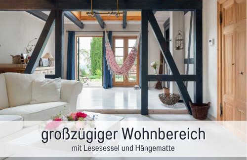 Lebus Casa | Ferienhaus Lebuser Land für bis zu 4 Personen mit 1300 qm Garten und Privatsauna, grandiosen Blick über die Oder, sonntags late check out bis 18 Uhr inklusive