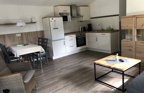 Haddorfer Seen Casa | Ferienhaus Mathilde, Ruhig Gelegen mit Terrasse und Großem Eingezäunten Garten