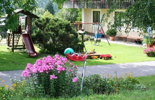Tretting Casa | Ferienhaus mit Garten in Waldnähe