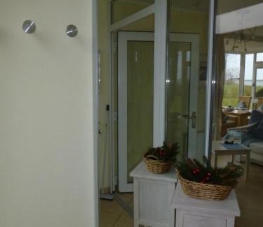 Alt Gaarz Casa | Ferienhaus mit großer Terrasse und herrlicher Aussicht