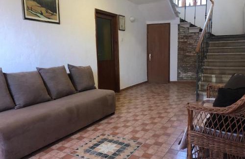 Grabri Casa | Ferienhaus Mit Kamin In Der Stadt Roc
