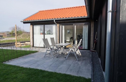 Anjum Casa | Ferienhaus mit Zugang zum Wasser