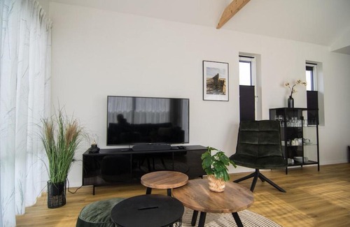 Anjum Casa | Ferienhaus mit Zugang zum Wasser