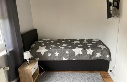 Hildesheim District Apartamento | Ferienhaus nähe Lamspringe mit 5 Schlafzimmer