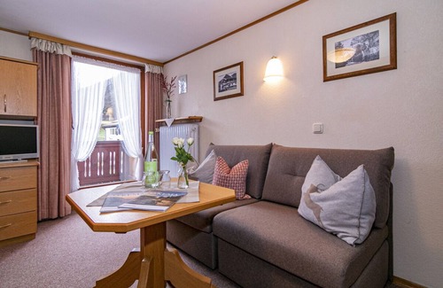 Ruhpolding Casa | Ferienhaus Ostara Balk/terr., 6 Schlafz.m. Du/wc, 1 Wohnz., Aufenthaltsraum, Max. 12 Pers
