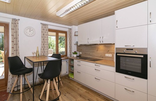 Ruhpolding Casa | Ferienhaus Ostara Balk/terr., 6 Schlafz.m. Du/wc, 1 Wohnz., Aufenthaltsraum, Max. 12 Pers